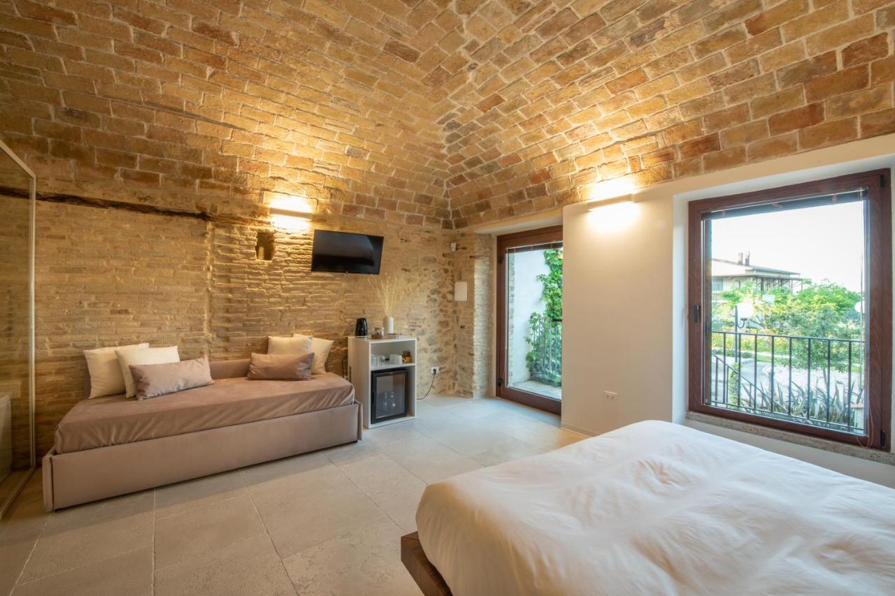 Borgo Baccile By Vini Fantini Hotel