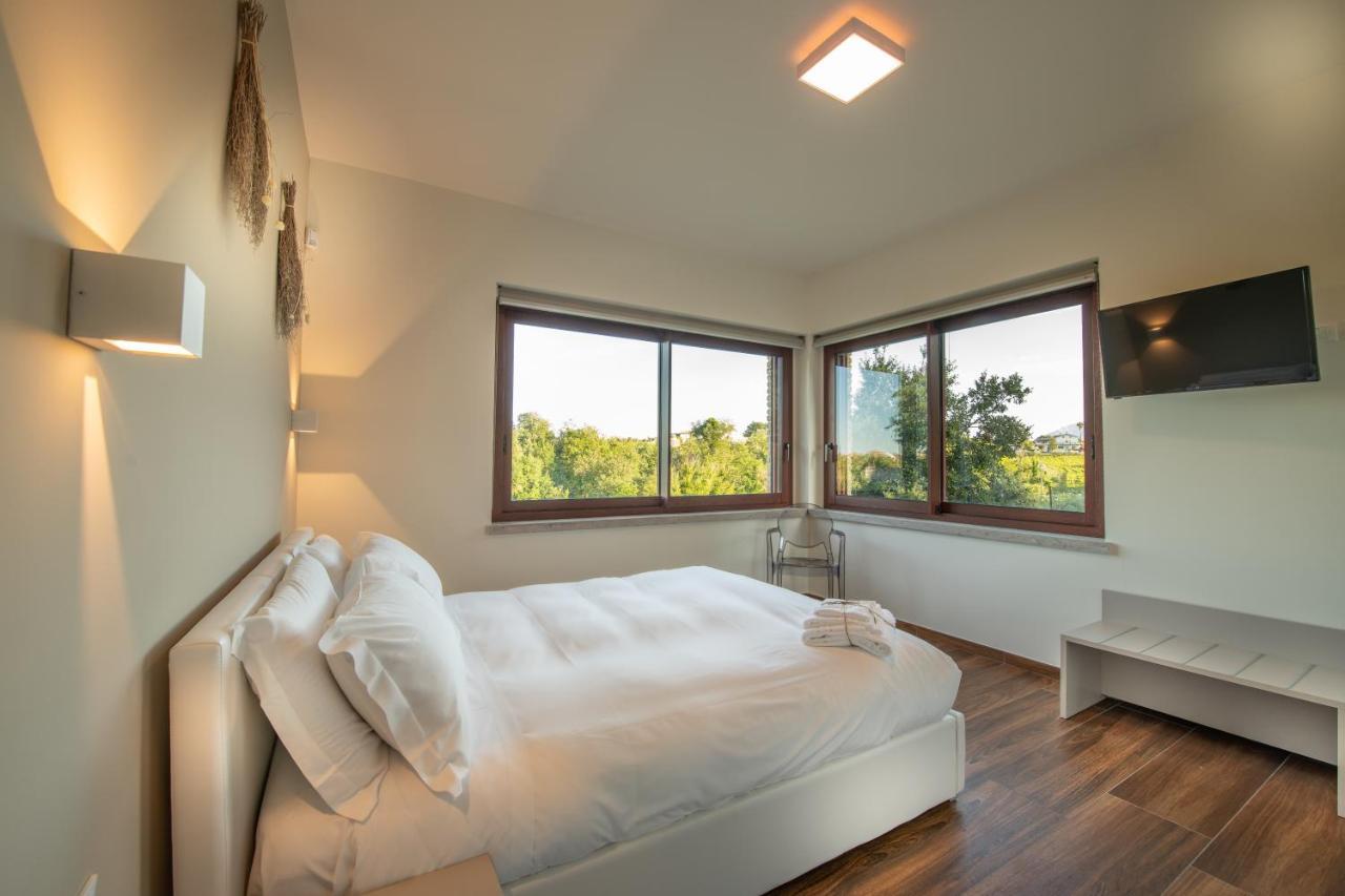 Hotel Borgo Baccile By Vini Fantini 3*