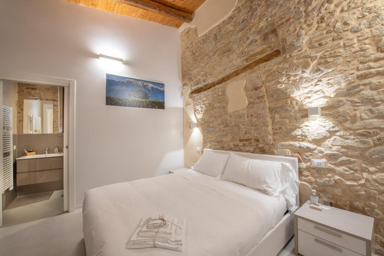 Borgo Baccile By Vini Fantini Hotel